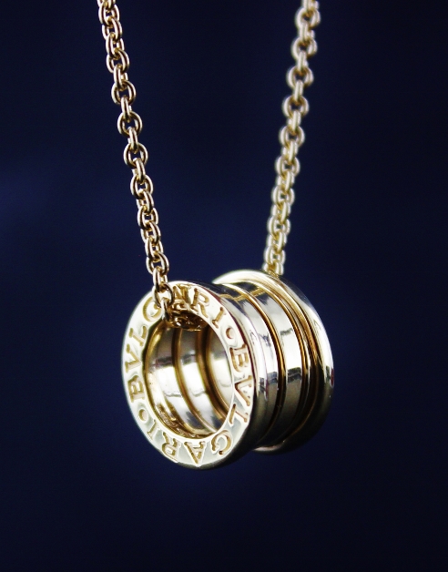 (image for) 18K BVLGARI YELLOW GOLD PENDENT & CHAIN